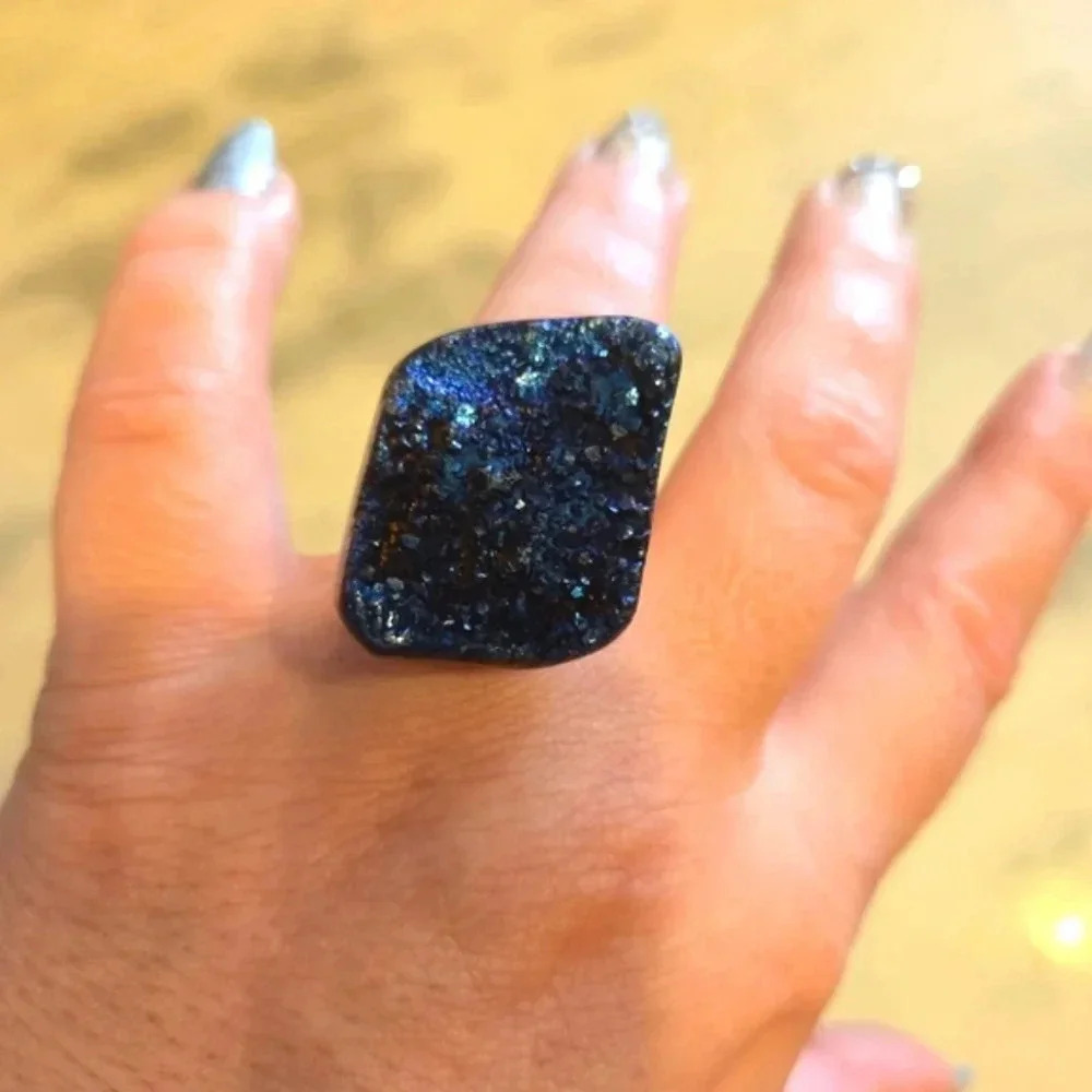 Women stone resizable ring Unique